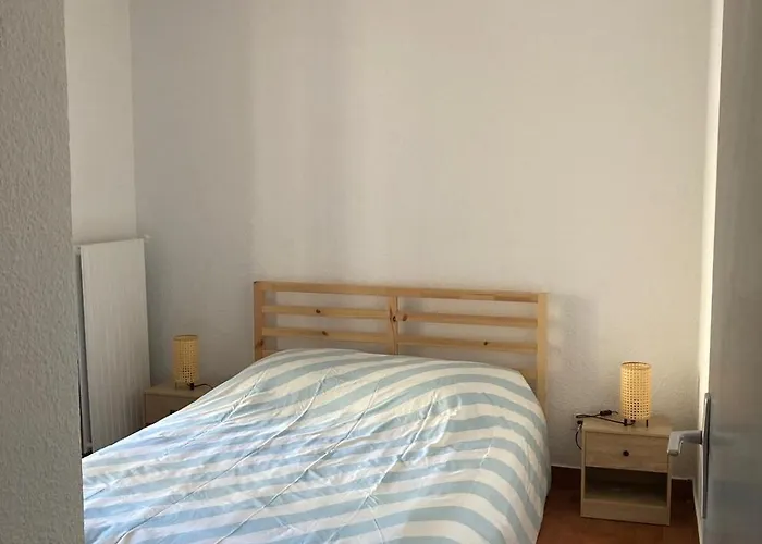 Grand T2 A Gruissan, Calme, Vue Sur Le Port Apartament *
