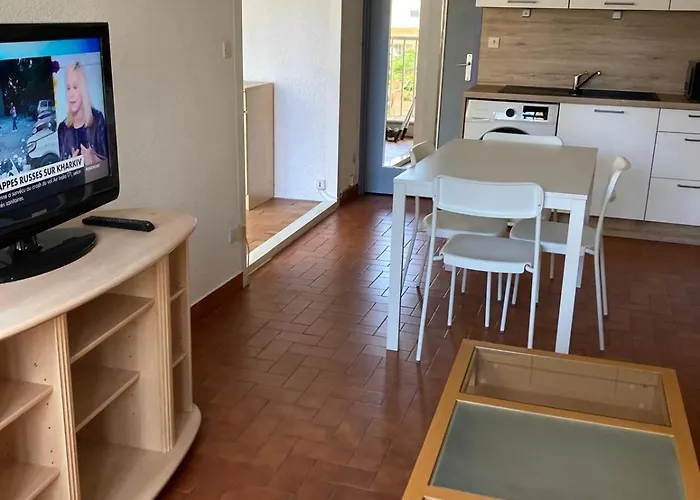 Grand T2 A Gruissan, Calme, Vue Sur Le Port Apartament *