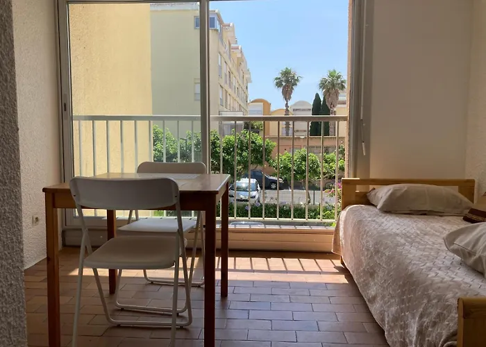 Grand T2 A Gruissan, Calme, Vue Sur Le Port